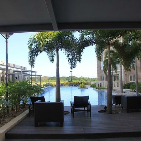 Marquee Residences Angeles Bagian luar foto