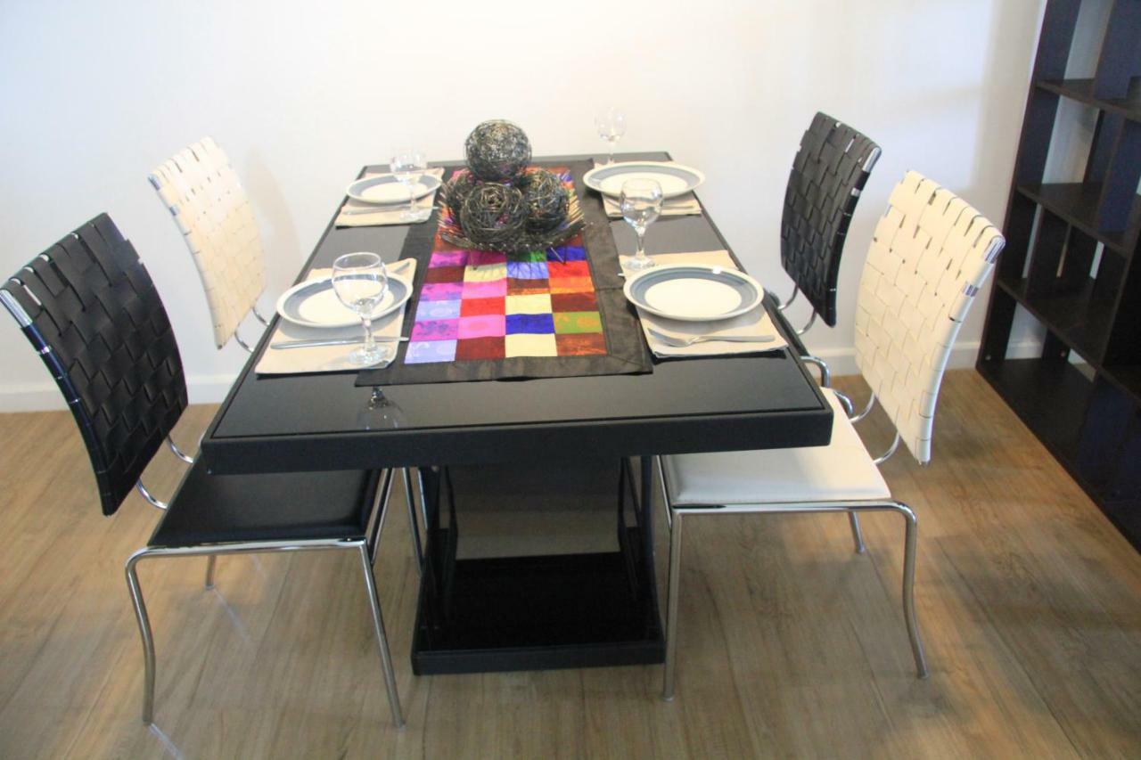 Marquee Residences Angeles Bagian luar foto